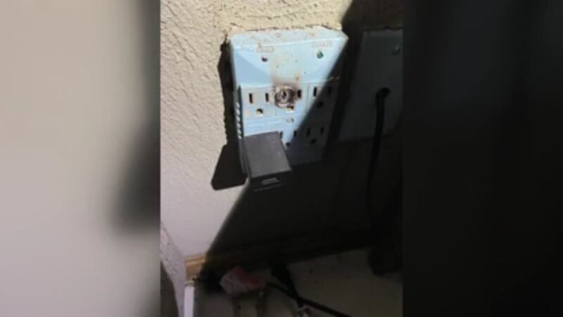 Funcionarios en Longview dijeron que un incendio en una casa el viernes fue causado por la...